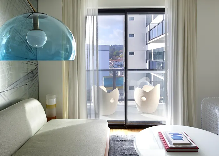 The Valorian Los Angeles, Curio Collection By Hilton